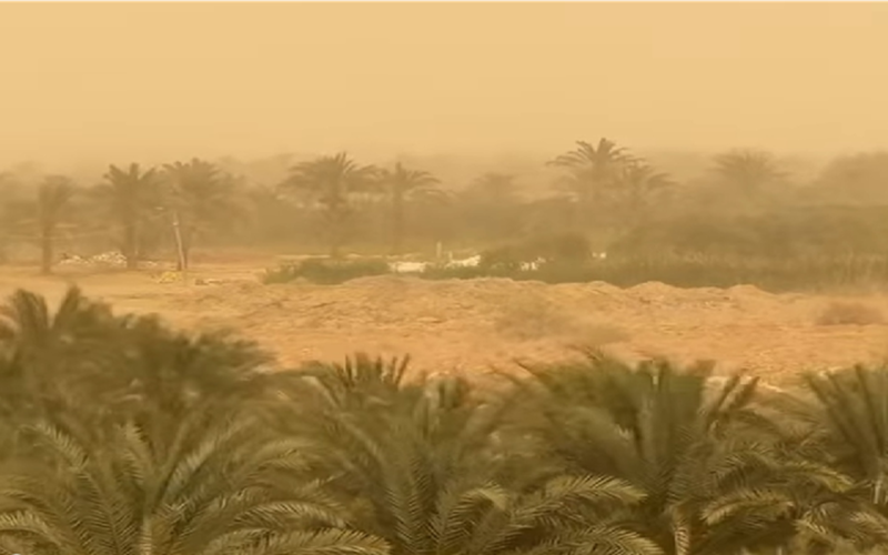 4 مناطق تواجه انخفاضاً في مستوى الرؤية بسبب سيطرة الأتربة العالقة مجدداً